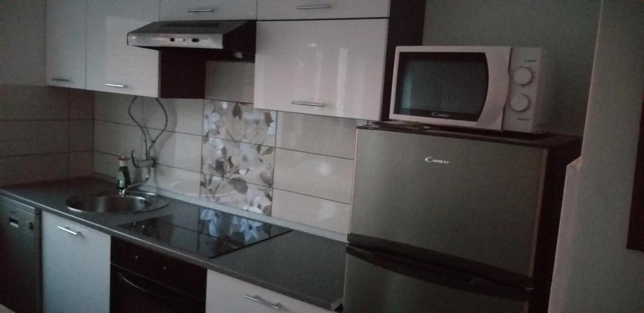 Apartman Zvoncica วรซี ภายนอก รูปภาพ