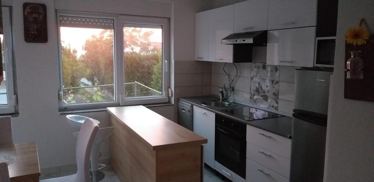 Apartman Zvoncica วรซี ภายนอก รูปภาพ