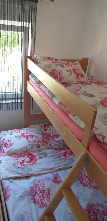 Apartman Zvoncica วรซี ภายนอก รูปภาพ